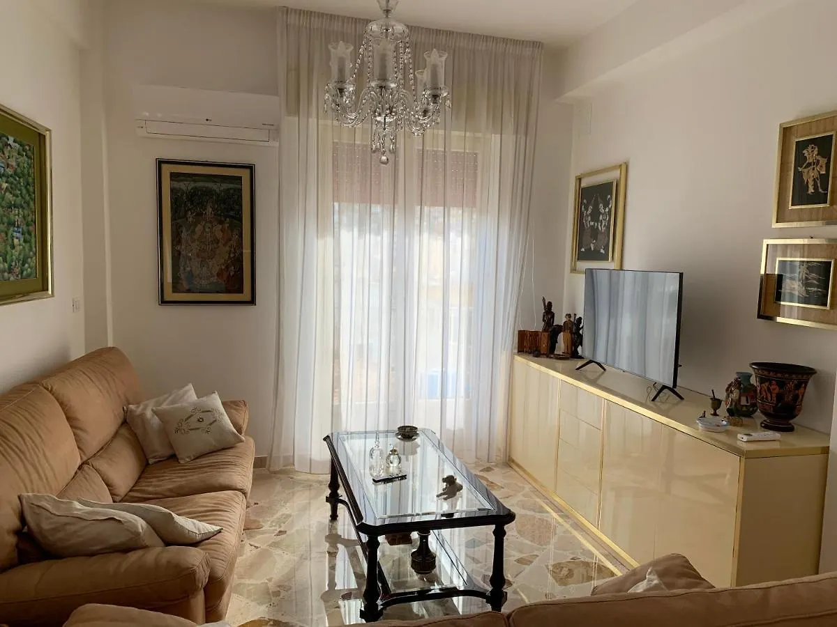 La Baronessa Apartment Carini 0*,